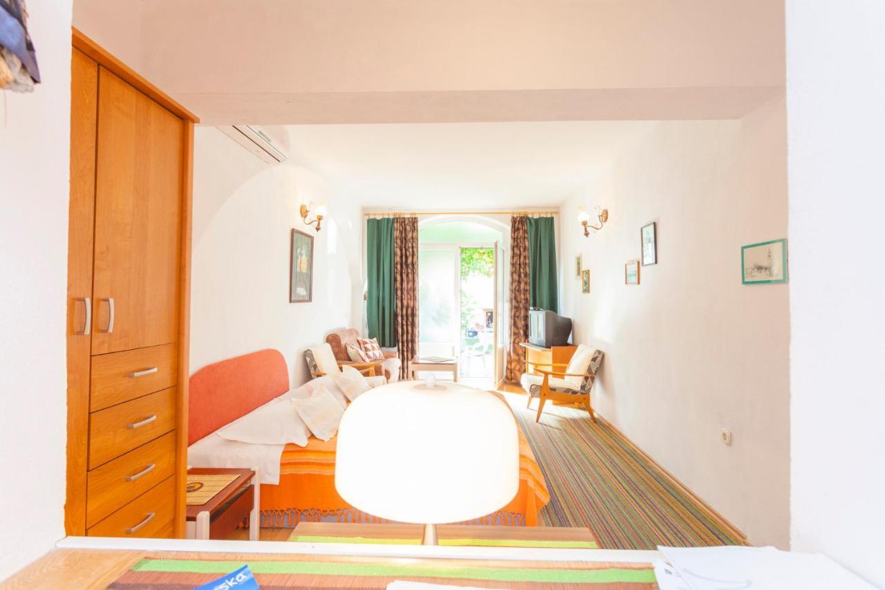 Green Garden Rooms & Apartments Makarska Exteriör bild