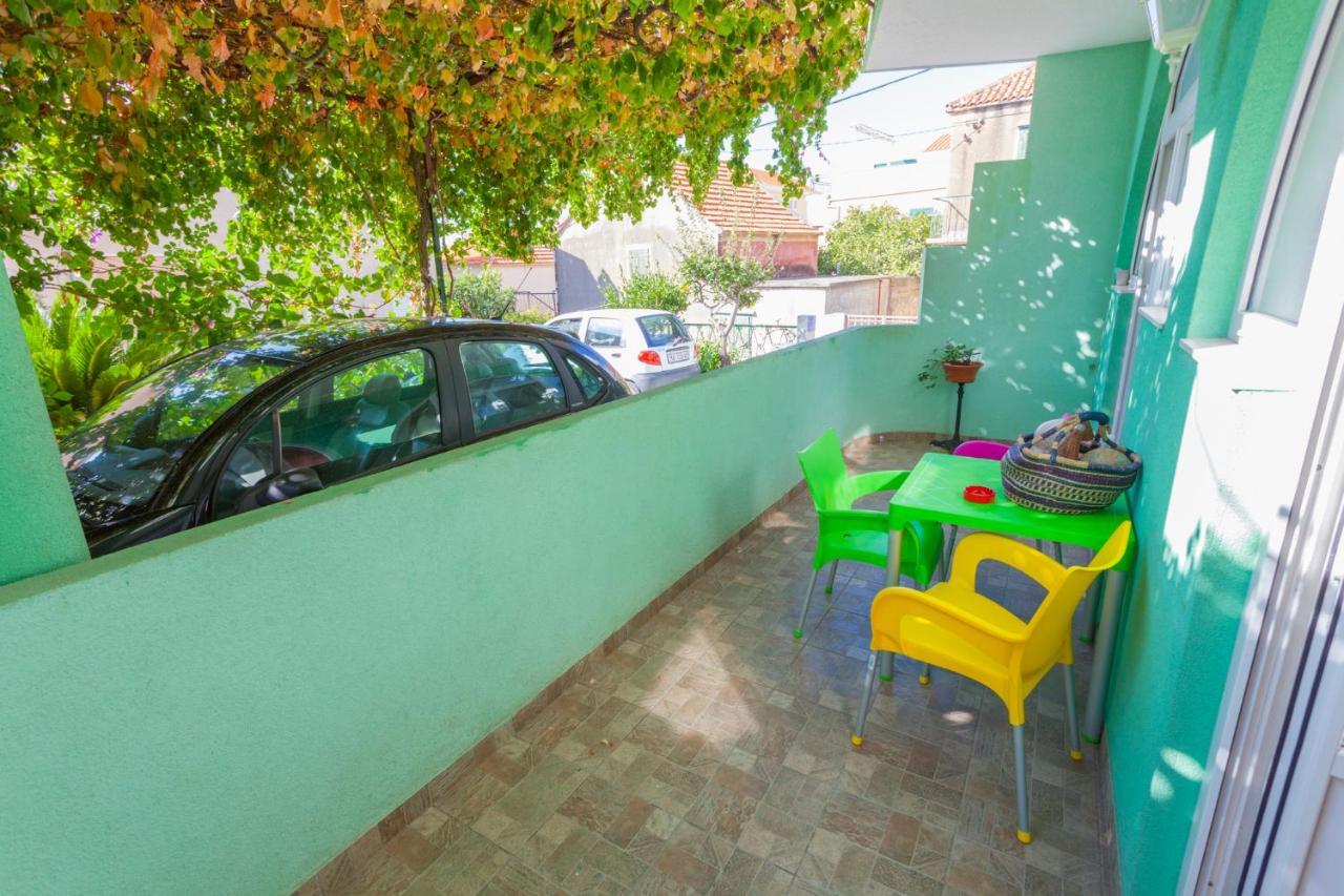 Green Garden Rooms & Apartments Makarska Exteriör bild